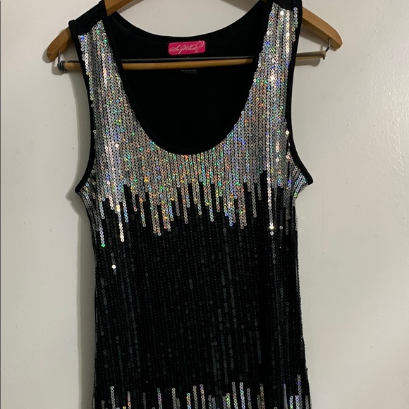 Sequin Black and Silver Women's Top - Picture 1 of 2